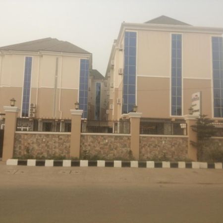 Grand Venice Transit Apartments Lagos Exterior foto