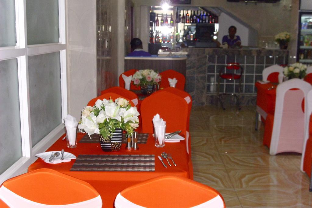 Grand Venice Transit Apartments Lagos Exterior foto