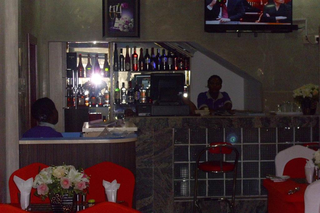 Grand Venice Transit Apartments Lagos Exterior foto